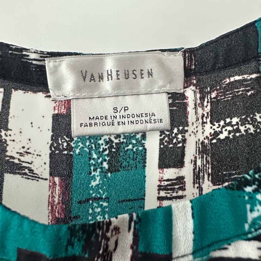 SM VanHeusen Shirt